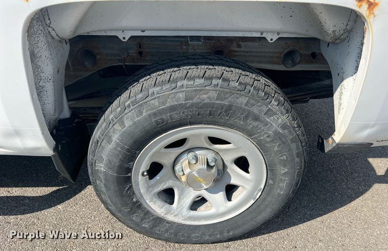 image for item NA9055 2015 Chevrolet Silverado 1500  Double Cab pickup truck