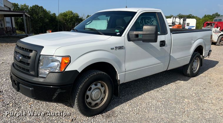 image for item NA9066 2010 Ford F150 XL  pickup truck