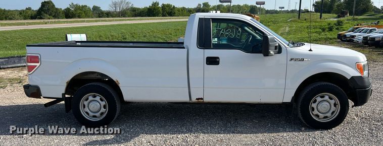 image for item NA9066 2010 Ford F150 XL  pickup truck