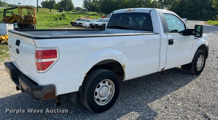 image for item NA9066 2010 Ford F150 XL  pickup truck