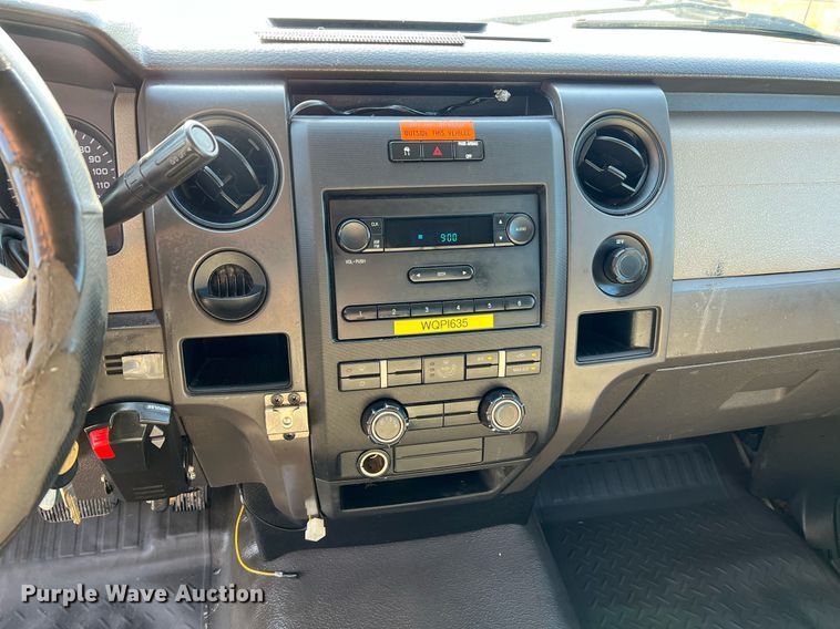 image for item NA9066 2010 Ford F150 XL  pickup truck