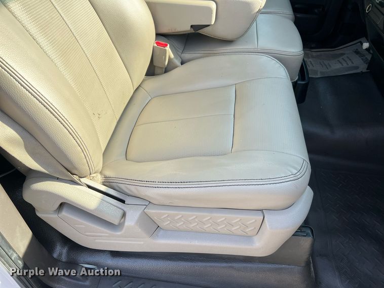 image for item NA9066 2010 Ford F150 XL  pickup truck