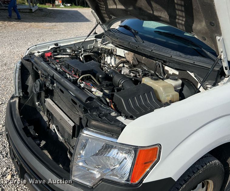 image for item NA9066 2010 Ford F150 XL  pickup truck