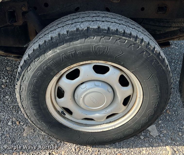 image for item NA9066 2010 Ford F150 XL  pickup truck