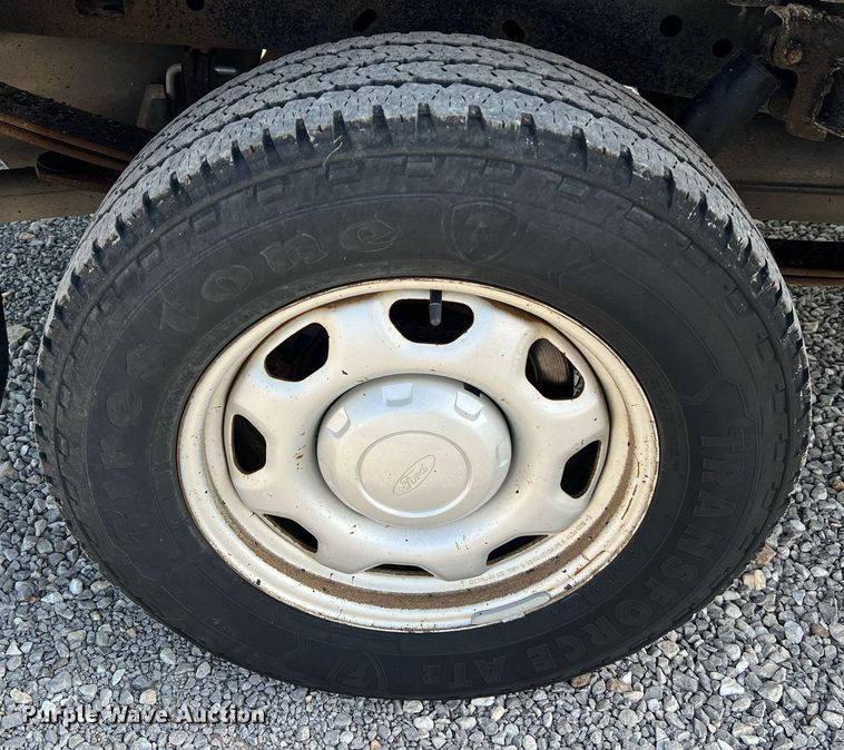 image for item NA9066 2010 Ford F150 XL  pickup truck