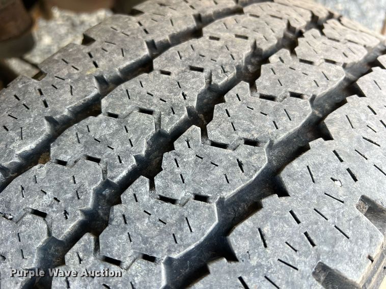 image for item NA9066 2010 Ford F150 XL  pickup truck