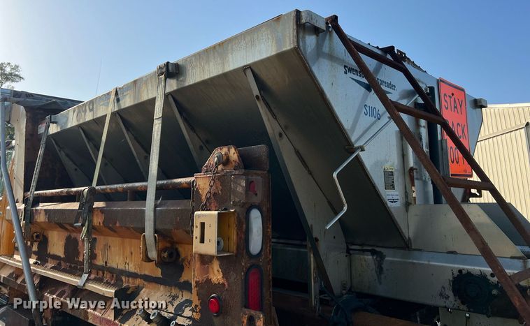 image for item NA9067 2006 International 7400  dump truck with spreader