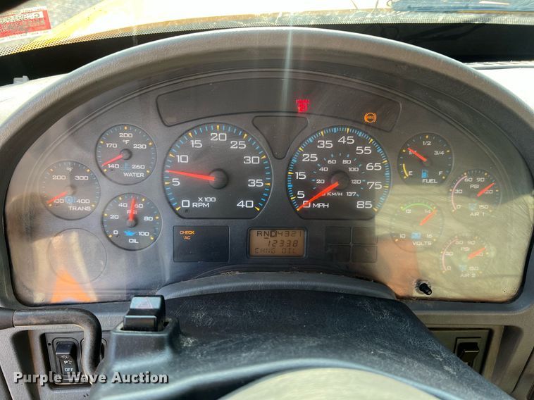 image for item NA9067 2006 International 7400  dump truck with spreader