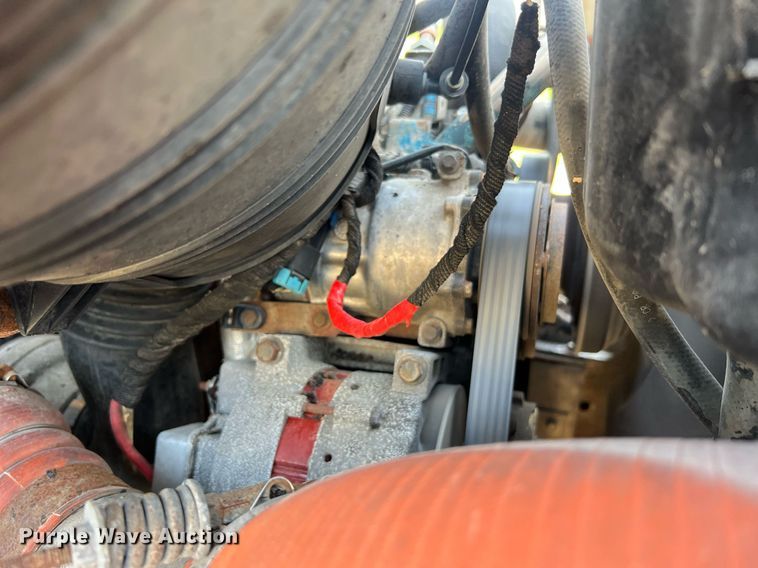 image for item NA9067 2006 International 7400  dump truck with spreader