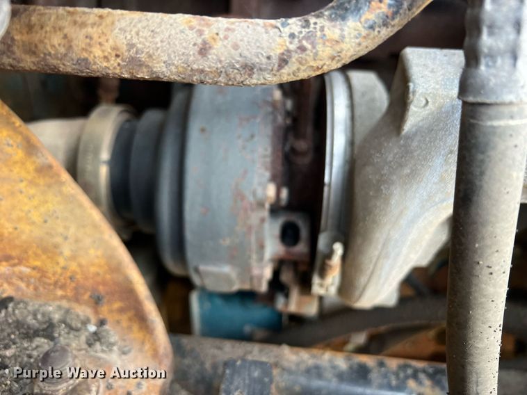 image for item NA9067 2006 International 7400  dump truck with spreader