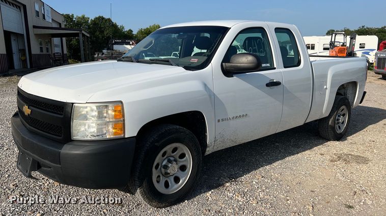 image for item NA9068 2008 Chevrolet Silverado 1500  Ext. Cab pickup truck