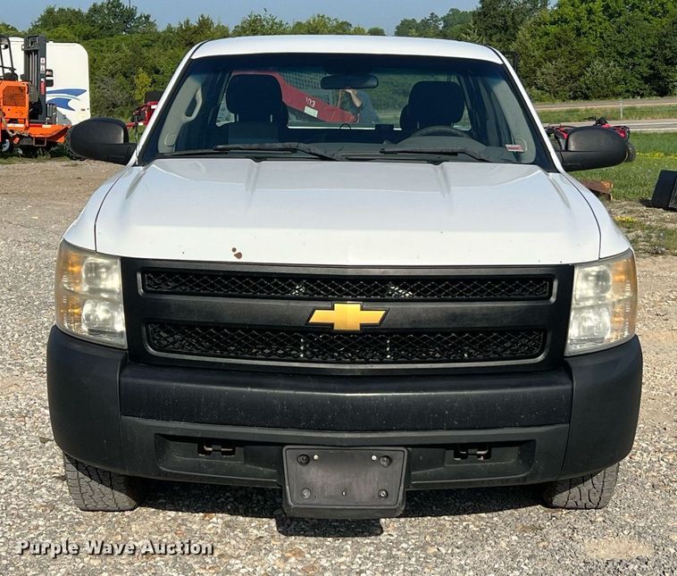 image for item NA9068 2008 Chevrolet Silverado 1500  Ext. Cab pickup truck