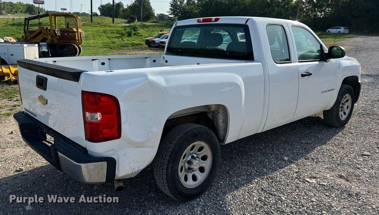 image for item NA9068 2008 Chevrolet Silverado 1500  Ext. Cab pickup truck