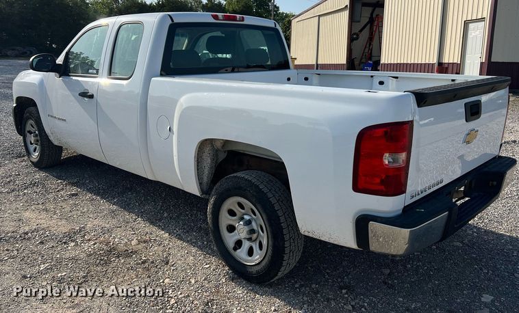 image for item NA9068 2008 Chevrolet Silverado 1500  Ext. Cab pickup truck