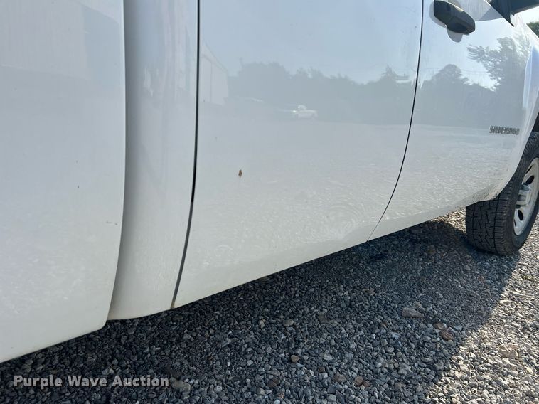 image for item NA9068 2008 Chevrolet Silverado 1500  Ext. Cab pickup truck