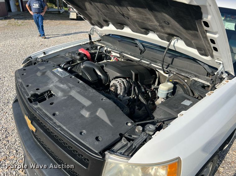 image for item NA9068 2008 Chevrolet Silverado 1500  Ext. Cab pickup truck