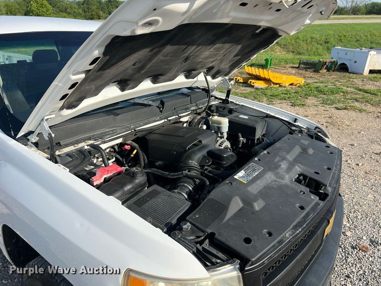 image for item NA9068 2008 Chevrolet Silverado 1500  Ext. Cab pickup truck