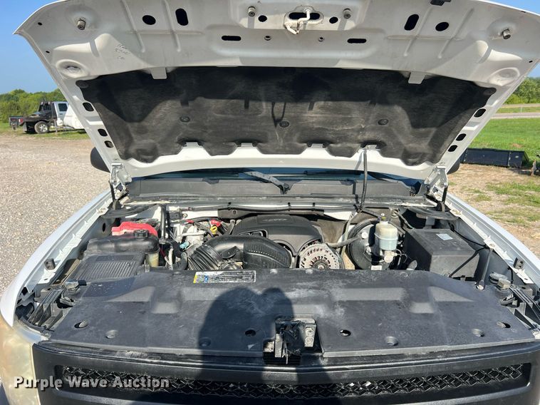 image for item NA9068 2008 Chevrolet Silverado 1500  Ext. Cab pickup truck