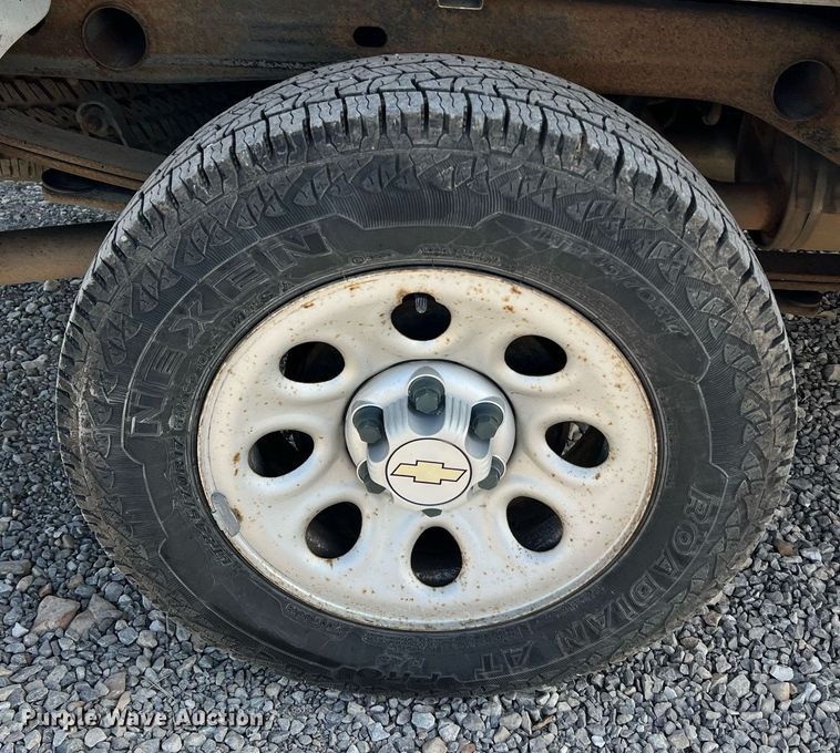 image for item NA9068 2008 Chevrolet Silverado 1500  Ext. Cab pickup truck