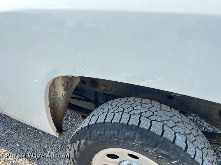 image for item NA9069 2010 Chevrolet Silverado 1500  Ext. Cab pickup truck