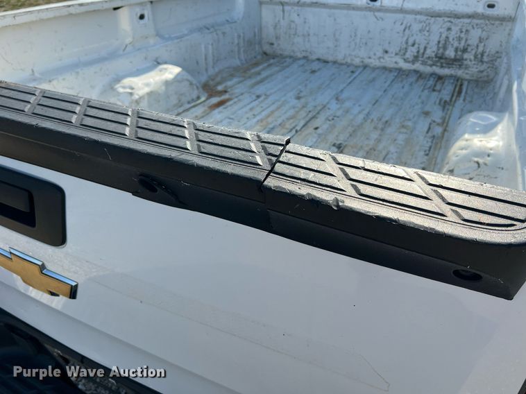 image for item NA9069 2010 Chevrolet Silverado 1500  Ext. Cab pickup truck