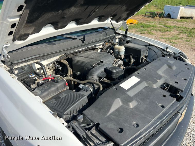 image for item NA9069 2010 Chevrolet Silverado 1500  Ext. Cab pickup truck