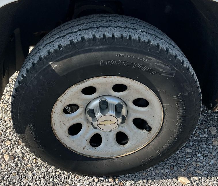 image for item NA9069 2010 Chevrolet Silverado 1500  Ext. Cab pickup truck