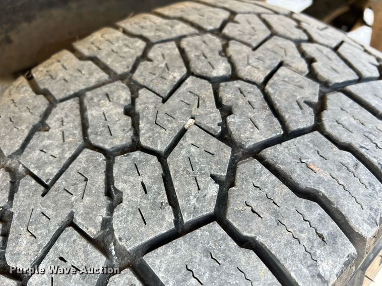 image for item NA9069 2010 Chevrolet Silverado 1500  Ext. Cab pickup truck