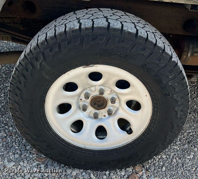 image for item NA9069 2010 Chevrolet Silverado 1500  Ext. Cab pickup truck