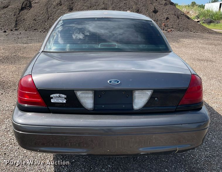 image for item NB9122 2008 Ford Crown Victoria Police Interceptor