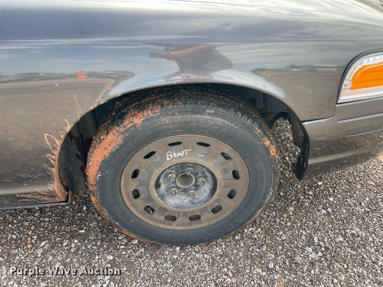 image for item NB9122 2008 Ford Crown Victoria Police Interceptor