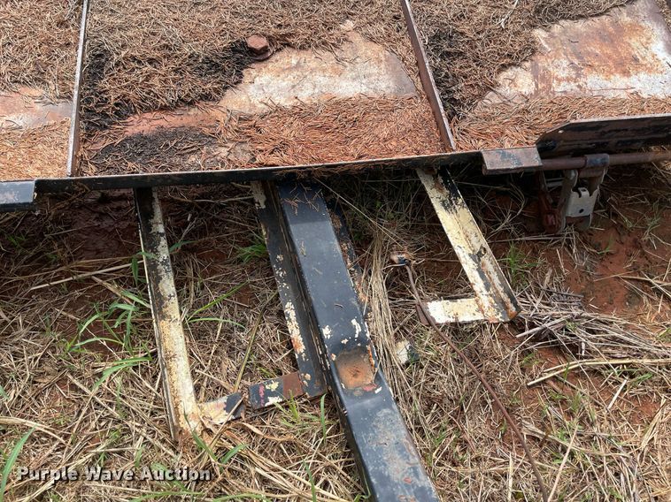 image for item NB9126 (2) trailers