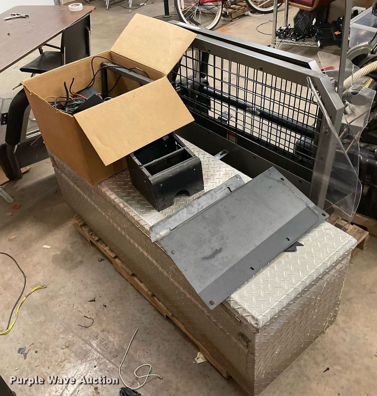 image for item NB9130 Automotive accessories