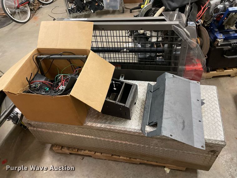 image for item NB9130 Automotive accessories