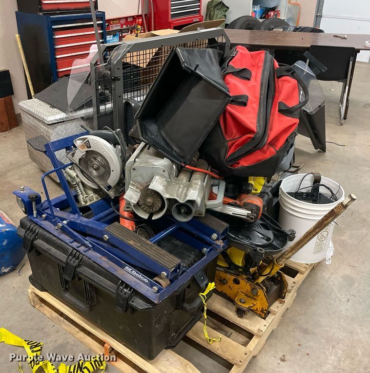 image for item NB9131 Tools