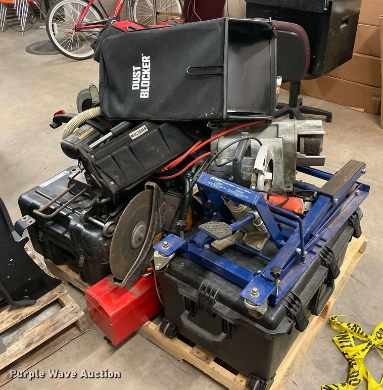 image for item NB9131 Tools