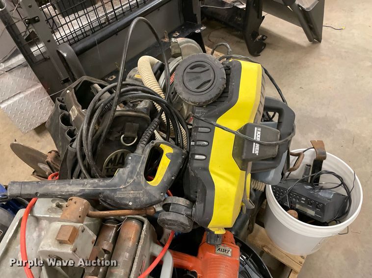 image for item NB9131 Tools