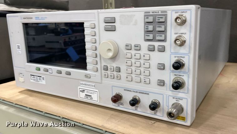 image for item NH9703 Agrilent Technologies E8663B  analog signal generator
