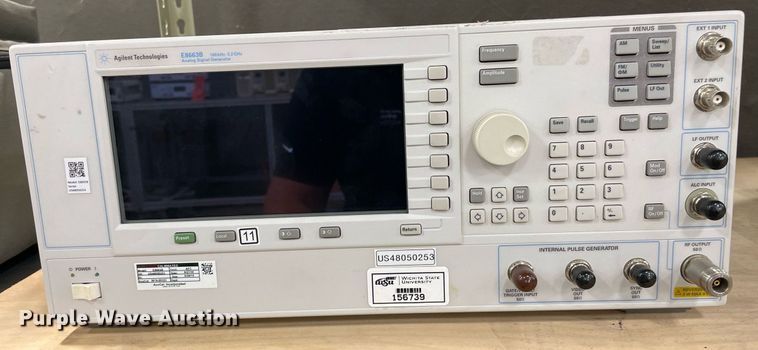 image for item NH9703 Agrilent Technologies E8663B  analog signal generator