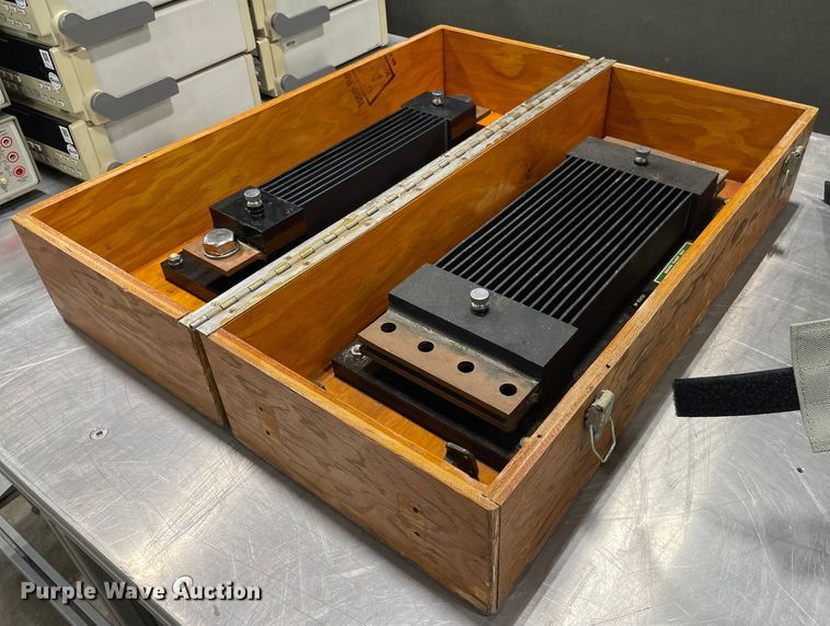 image for item NH9710 (2) shunts