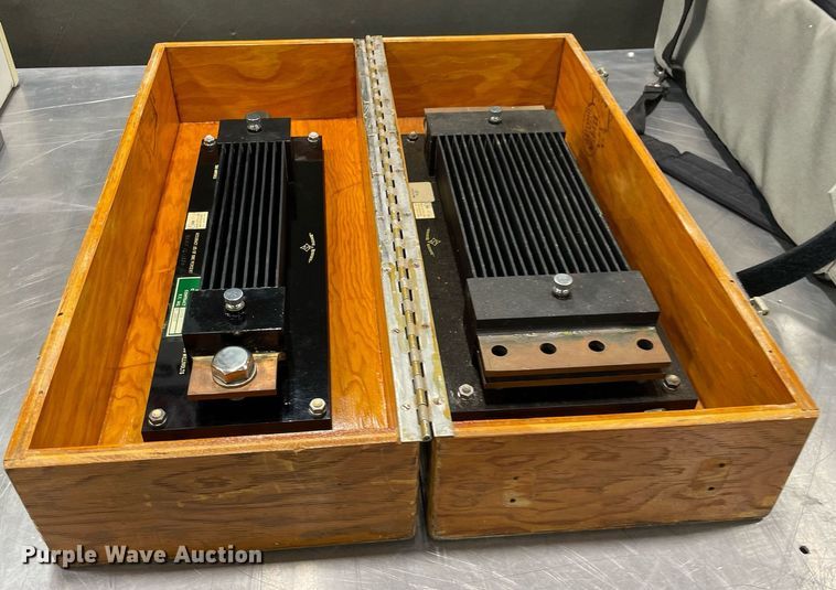 image for item NH9710 (2) shunts