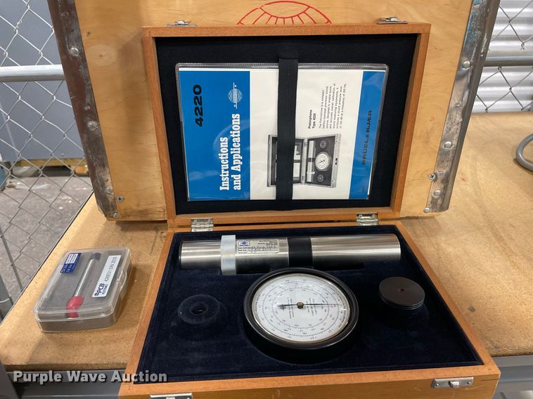 image for item NH9713 Electronics