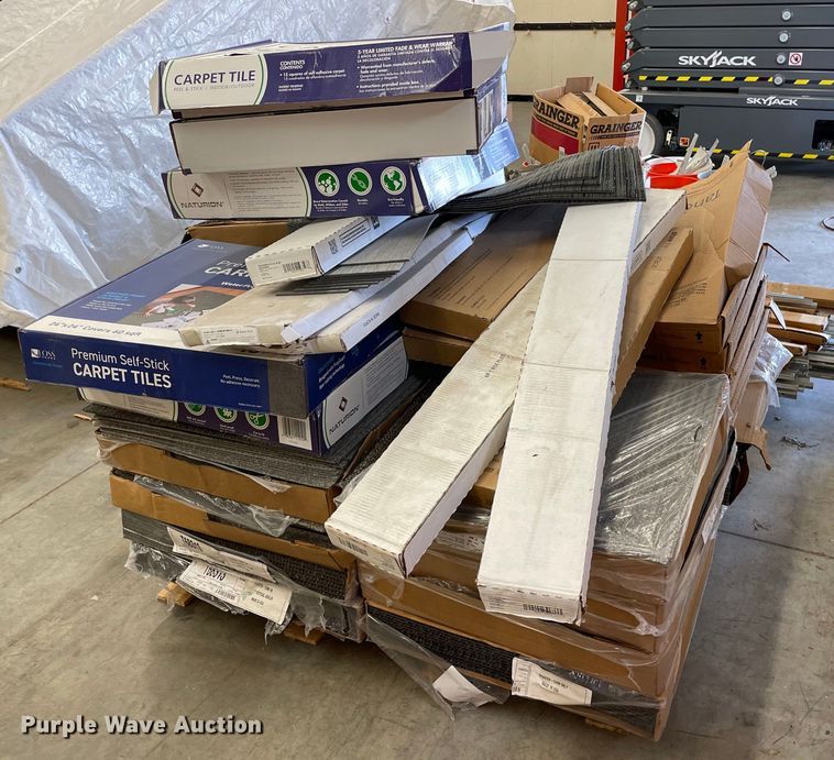 image for item NH9718 Pallet of carpet tiles
