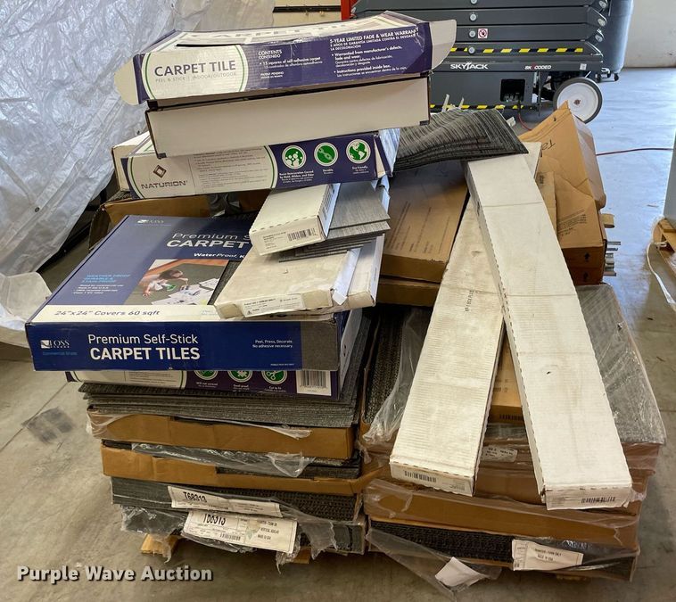 image for item NH9718 Pallet of carpet tiles