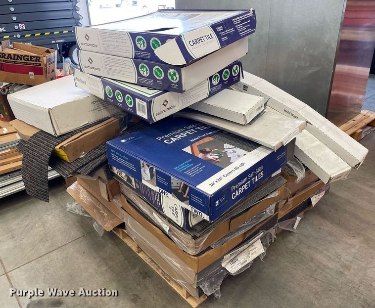 image for item NH9718 Pallet of carpet tiles