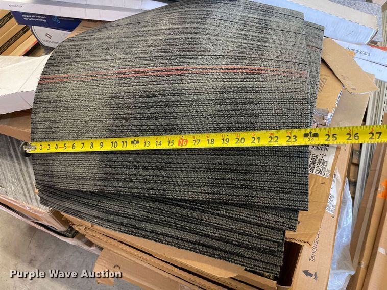 image for item NH9718 Pallet of carpet tiles