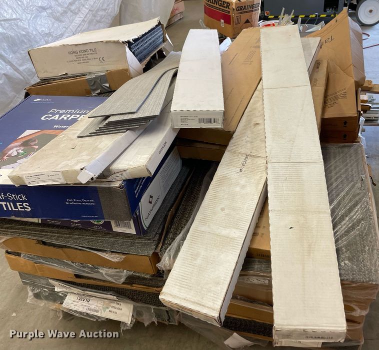 image for item NH9718 Pallet of carpet tiles