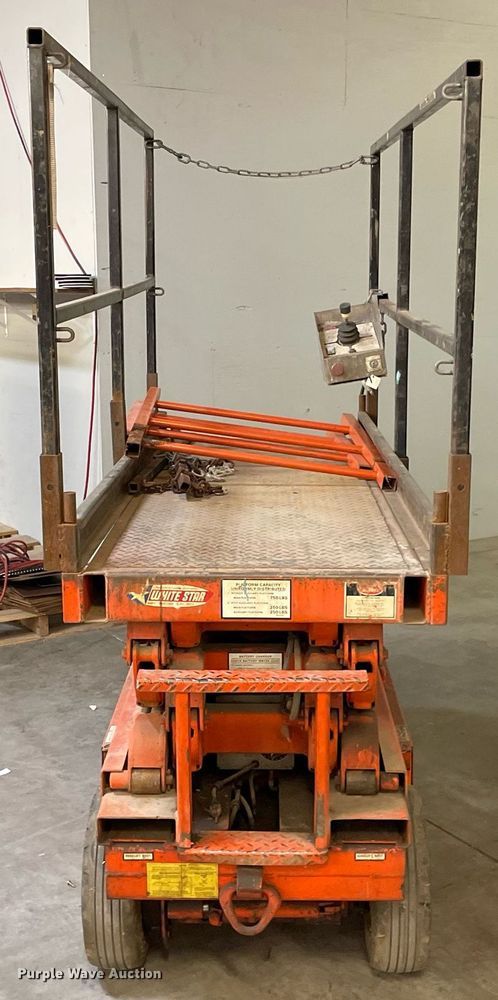image for item NH9722 Economy SP-1630  scissor lift