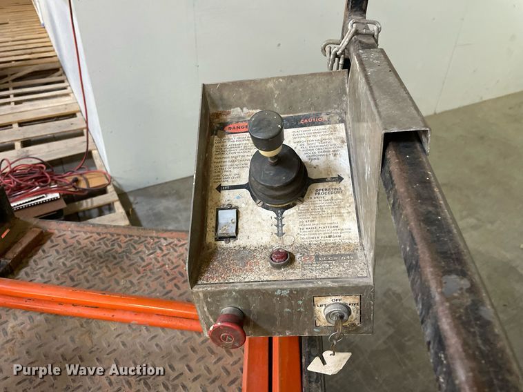 image for item NH9722 Economy SP-1630  scissor lift