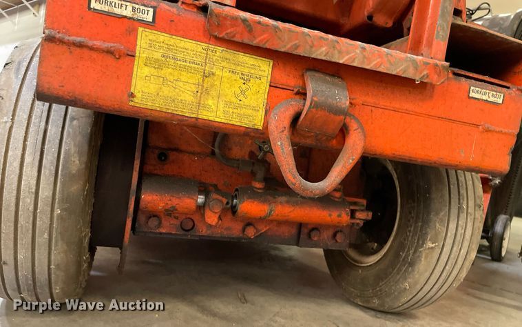 image for item NH9722 Economy SP-1630  scissor lift